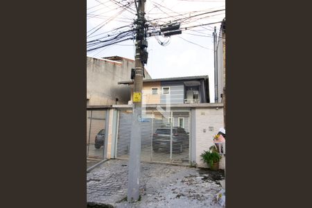 Casa à venda com 120m², 3 quartos e 2 vagas Casa à venda com 120m², 3 quartos e 2 vagasFachada da Casa