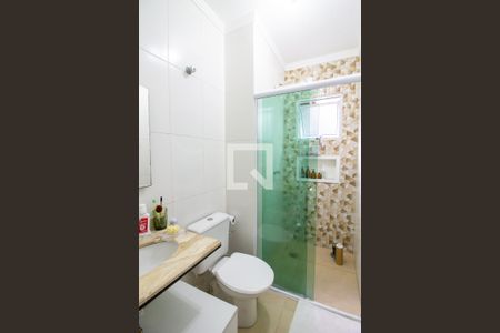 Casa à venda com 120m², 3 quartos e 2 vagas Casa à venda com 120m², 3 quartos e 2 vagasBanheiro