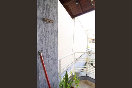 Casa à venda com 120m², 3 quartos e 2 vagas Casa à venda com 120m², 3 quartos e 2 vagasVaranda da Suíte