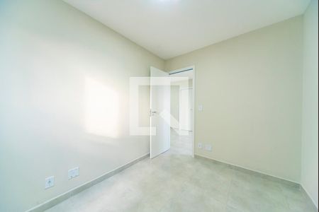 Quarto 1 de apartamento para alugar com 3 quartos, 70m² em Jardim Cristiane, Santo André