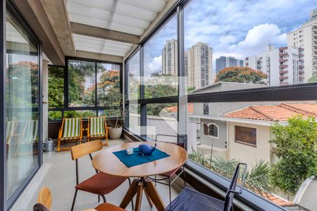 Apartamento para alugar com 141m², 2 quartos e 2 vagas