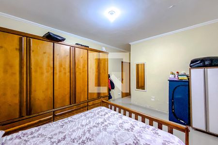 Casa à venda com 255m², 4 quartos e 6 vagasQuarto 4 - Suíte