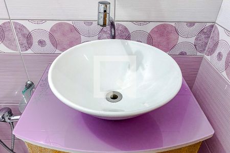 Casa à venda com 255m², 4 quartos e 6 vagasBanheiro da Suíte