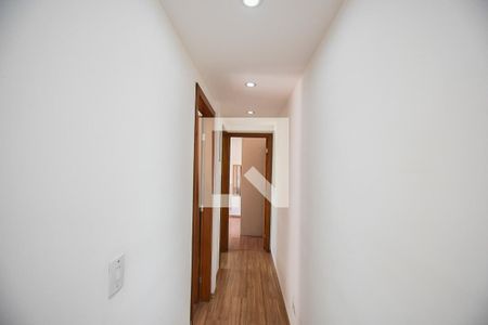 Corredor de apartamento à venda com 2 quartos, 50m² em Jardim Ampliacao, São Paulo