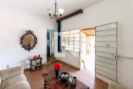 Sala de casa à venda com 2 quartos, 185m² em Planalto, Belo Horizonte