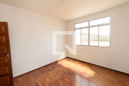 Quarto 1 de apartamento para alugar com 2 quartos, 90m² em Novo Eldorado, Contagem