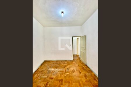 Quarto de apartamento para alugar com 1 quarto, 50m² em Del Castilho, Rio de Janeiro