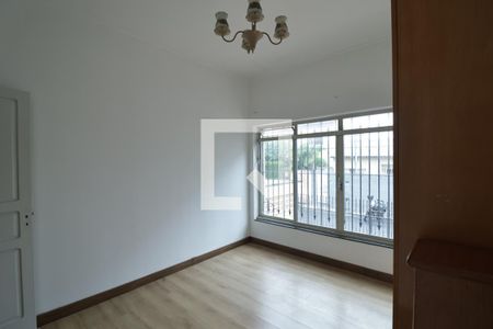 Sala de casa à venda com 3 quartos, 177m² em São Domingos, São Paulo