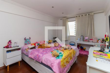 Apartamento à venda com 168m², 3 quartos e 2 vagasQuarto 2