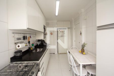 Apartamento à venda com 65m², 2 quartos e 1 vagaCozinha