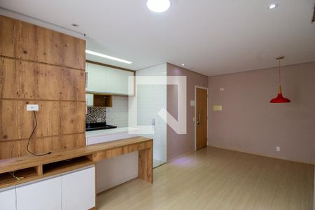 Sala de apartamento para alugar com 2 quartos, 60m² em Picanço, Guarulhos