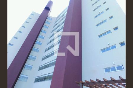 Apartamento para alugar com 72m², 2 quartos e 1 vagaÁrea comum