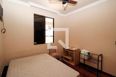 Apartamento à venda com 251m², 5 quartos e 2 vagasQuarto
