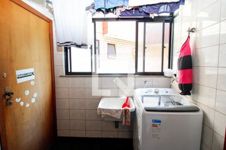 Apartamento à venda com 251m², 5 quartos e 2 vagasDetalhe da área de serviço