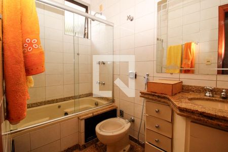 Apartamento à venda com 251m², 5 quartos e 2 vagasQuarto