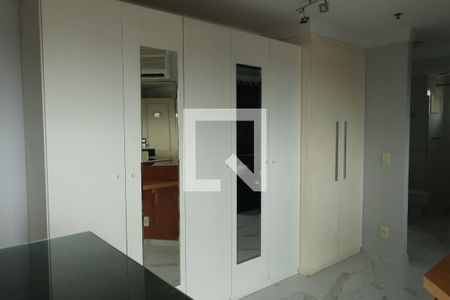 Apartamento para alugar com 50m², 1 quarto e 1 vagaQuarto armarios