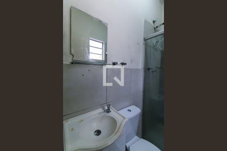 Banheiro de kitnet/studio para alugar com 1 quarto, 17m² em Mooca, São Paulo