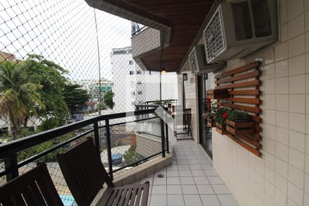 Apartamento à venda com 104m², 3 quartos e 3 vagasVaranda da Sala