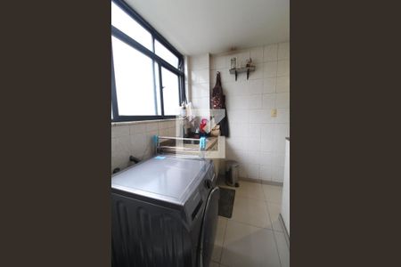 Apartamento à venda com 104m², 3 quartos e 3 vagasCozinha e Área de Serviço