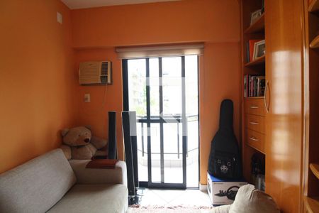 Apartamento à venda com 104m², 3 quartos e 3 vagasEu quarto 2