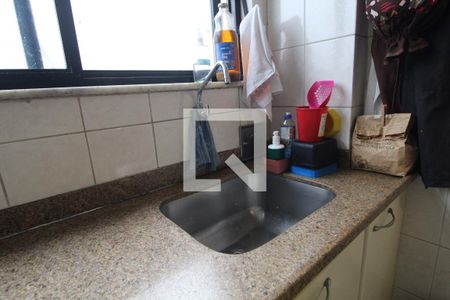 Apartamento à venda com 104m², 3 quartos e 3 vagasCozinha e Área de Serviço