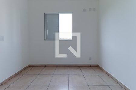 Quarto 2  de apartamento para alugar com 2 quartos, 44m² em Jardim Diva Tarlá de Carvalho, Ribeirão Preto