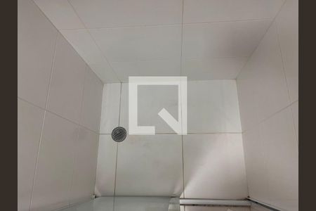 Apartamento à venda com 65m², 2 quartos e 2 vagasBanheiro 01