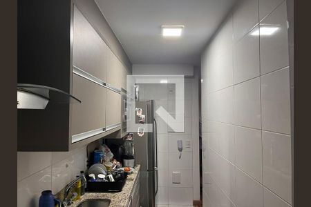 Apartamento à venda com 65m², 2 quartos e 2 vagasCozinha