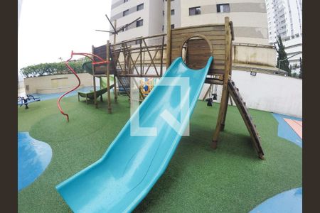 Apartamento à venda com 87m², 3 quartos e 2 vagasÁrea comum - Playground
