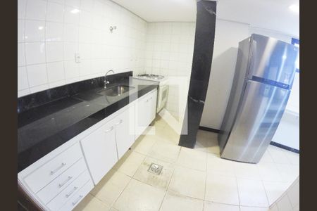 Apartamento à venda com 87m², 3 quartos e 2 vagasCozinha - Salão de Festas