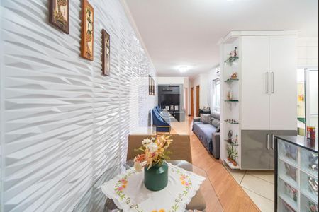 Sala de apartamento à venda com 2 quartos, 56m² em Vila Lutécia, Santo André