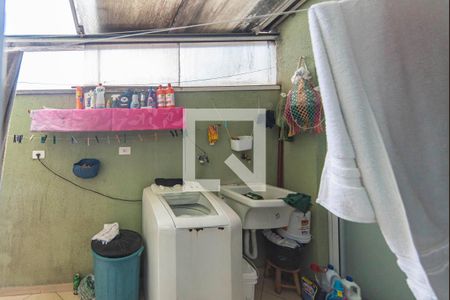 Vista da Sala de apartamento à venda com 2 quartos, 56m² em Vila Lutécia, Santo André