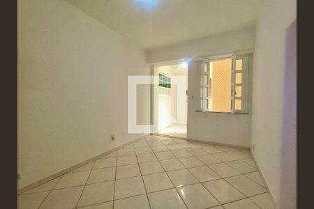 Sala de apartamento para alugar com 1 quarto, 42m² em Copacabana, Rio de Janeiro