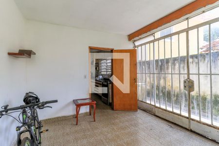 Sala 2 de casa para alugar com 4 quartos, 236m² em Jardim das Acácias, São Paulo
