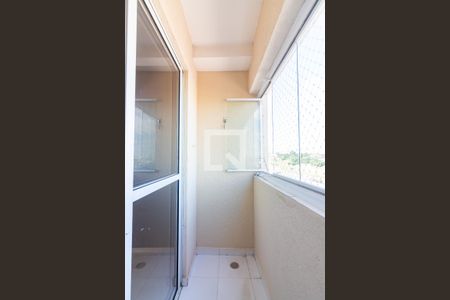 Sacada de apartamento para alugar com 2 quartos, 50m² em Conceição, Osasco
