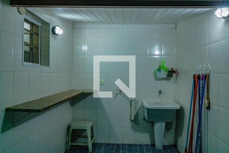 Casa à venda com 210m², 4 quartos e 2 vagasÁrea de Serviço