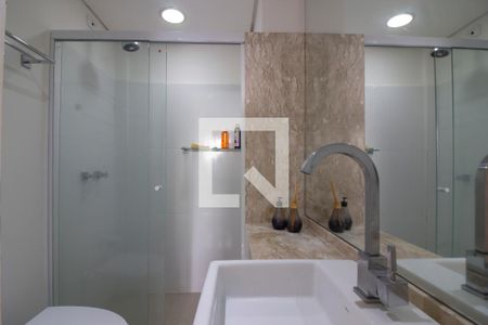 Banheiro  de apartamento para alugar com 1 quarto, 48m² em Cerqueira César, São Paulo