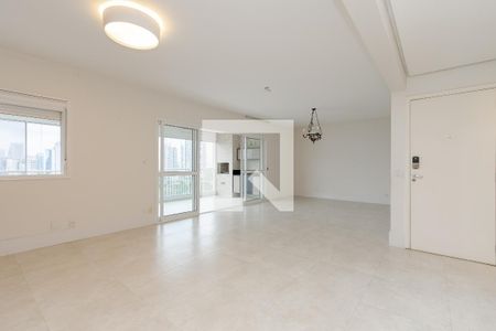 Sala de apartamento à venda com 3 quartos, 175m² em Vila Cordeiro, São Paulo