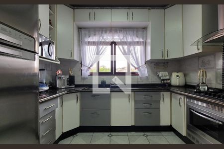 Casa à venda com 247m², 3 quartos e 5 vagasCozinha