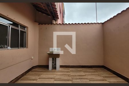 Casa à venda com 247m², 3 quartos e 5 vagasQuintal 2