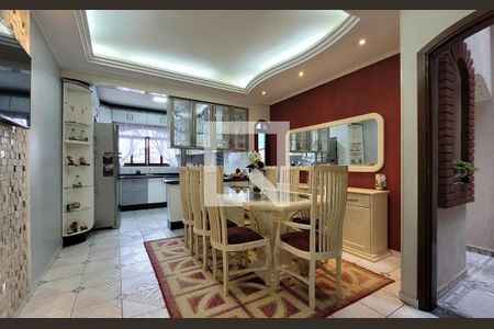 Casa à venda com 247m², 3 quartos e 5 vagasCozinha