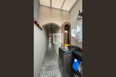 Casa à venda com 247m², 3 quartos e 5 vagasLavanderia