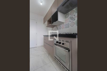 Sala e Cozinha Integrada de apartamento para alugar com 2 quartos, 38m² em Vila Nhocune, São Paulo