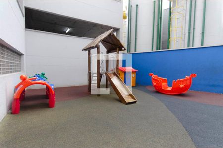 Apartamento para alugar com 38m², 2 quartos e 1 vagaÁrea Comum - Playground