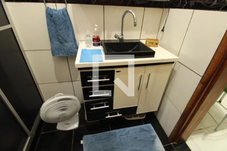 Casa para alugar com 46m², 2 quartos e sem vagaBanheiro