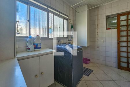 Apartamento para alugar com 170m², 3 quartos e 4 vagasÁrea de serviço