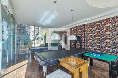 Apartamento para alugar com 170m², 3 quartos e 4 vagasÁrea de Lazer