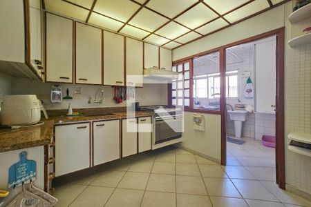 Apartamento para alugar com 170m², 3 quartos e 4 vagasCozinha