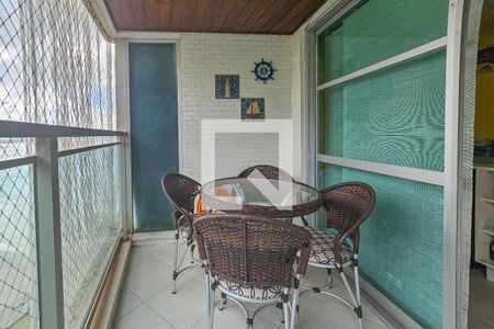 Apartamento para alugar com 170m², 3 quartos e 4 vagasVaranda