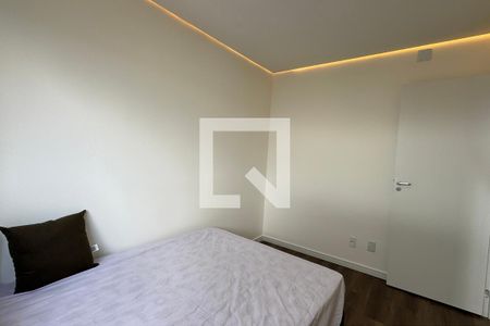 Quarto 1 de apartamento à venda com 2 quartos, 48m² em Jardim Tupanci, Barueri
